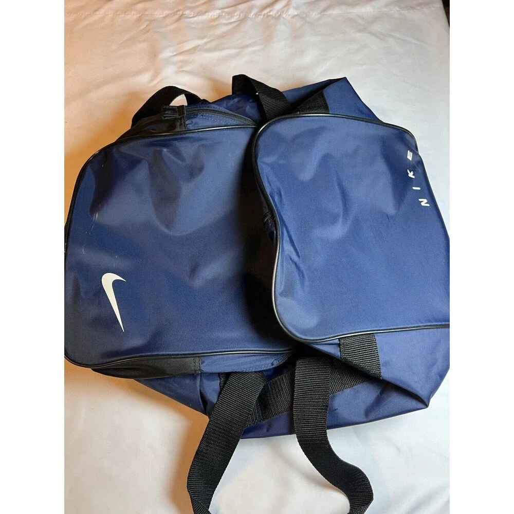 Vintage‎ Nike Swoosh Logo Duffle Gym Bag Color Nylon Blue Tag 18